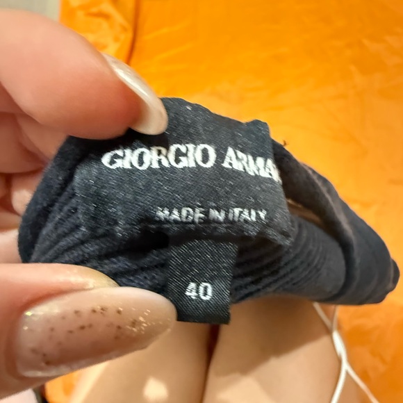 Giorgio Armani Black Knitwear - Picture 2 of 7